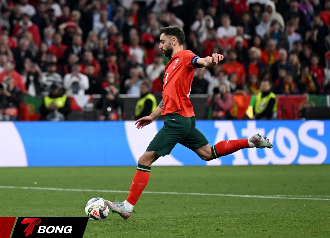 Bruno Fernandes dẫn dắt Bồ Đào Nha đến vinh quang