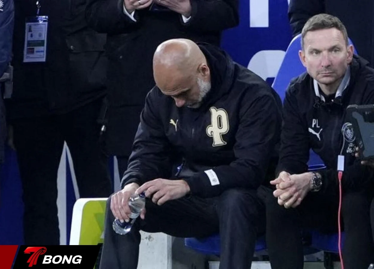 Pep Guardiola thừa nhận Man City mất quyền kiểm soát cuộc đua