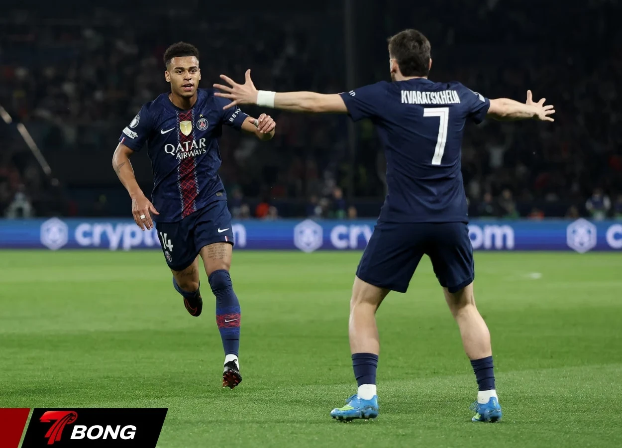 Kvaratskhelia khẳng định sức mạnh tập thể của PSG