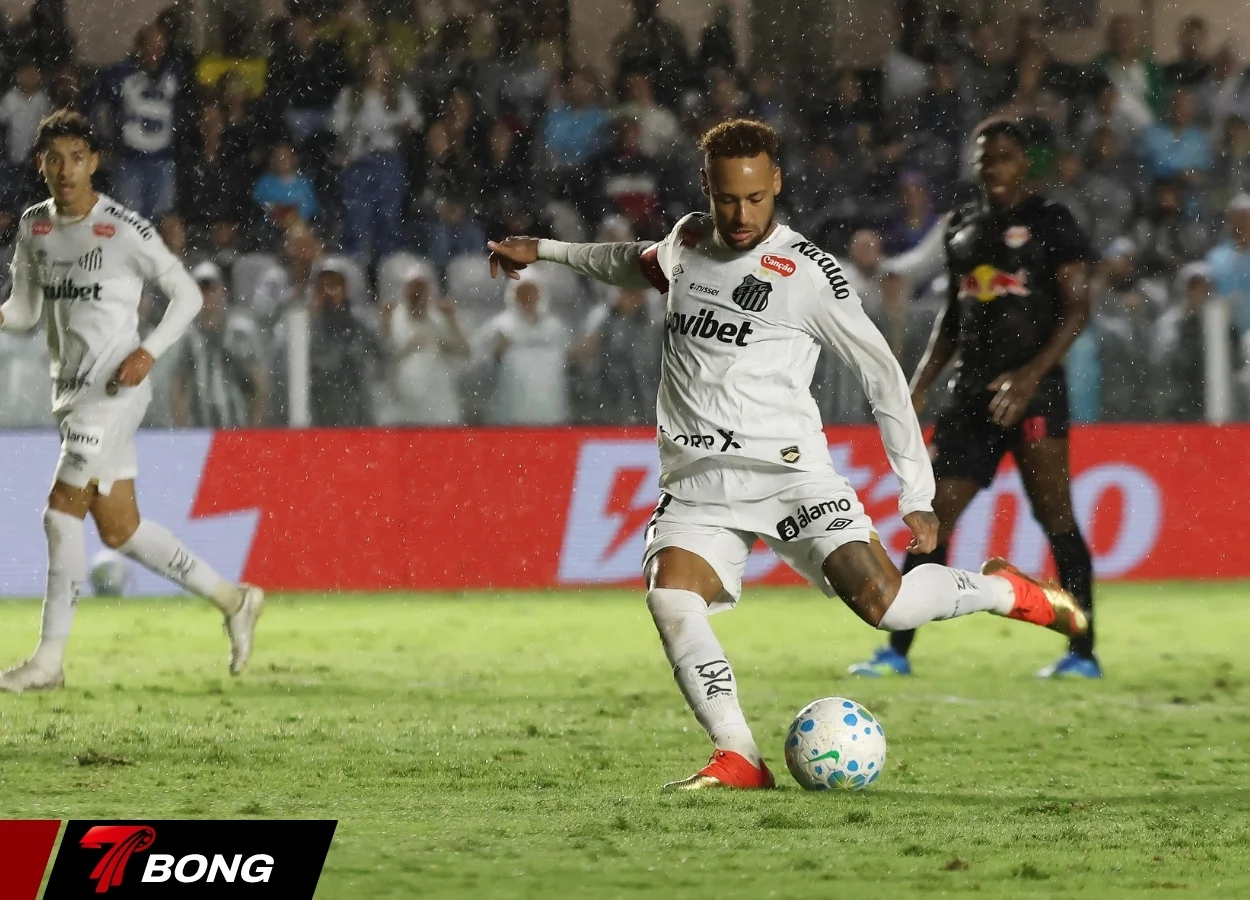Neymar có tiền sử chấn thương dai dẳng nhiều năm