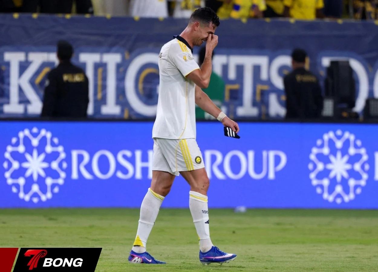 Ronaldo khóc sau cú đúp vào lưới Damac