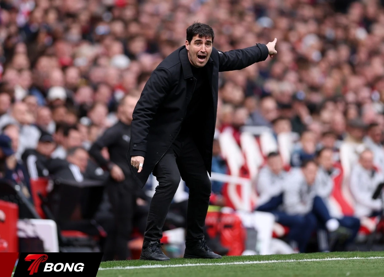 Andoni Iraola ứng viên hàng đầu thay thế Slot