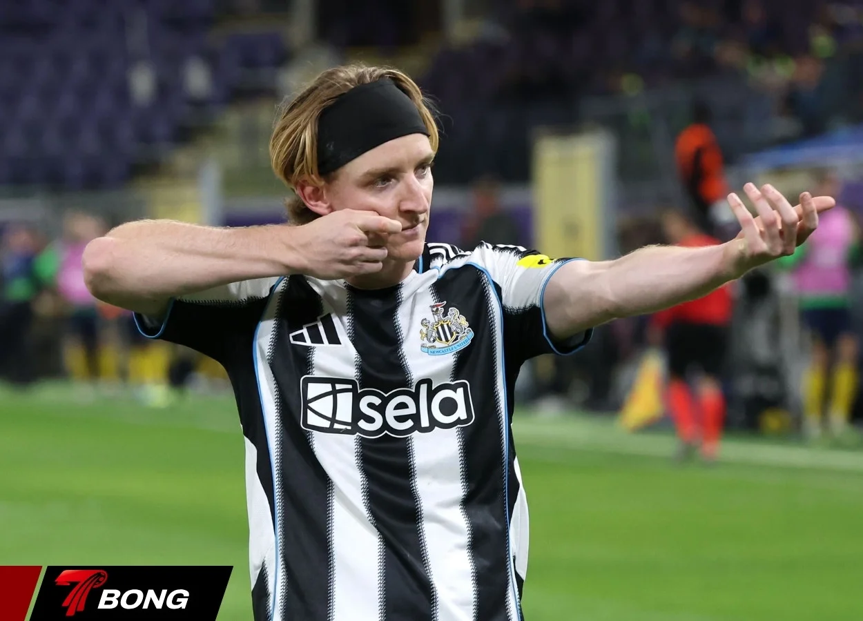 Anthony Gordon là ưu tiên của Liverpool