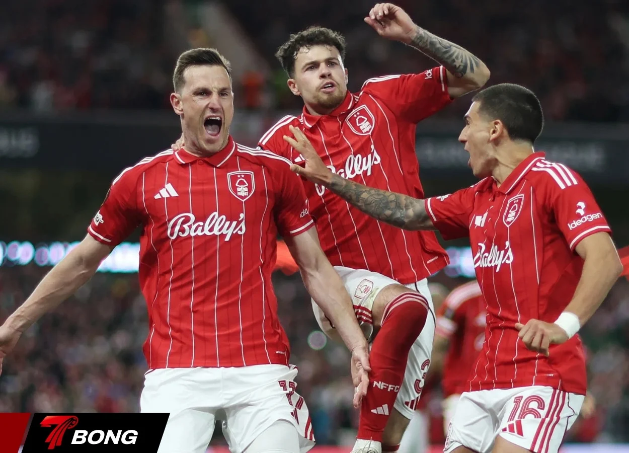 Chris Wood ghi bàn thắng duy nhất trận đấu