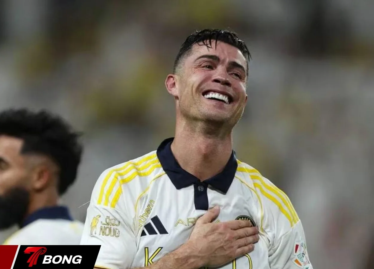 CR7 hạnh phúc mang về chức vô địch sau 7 năm khát khao