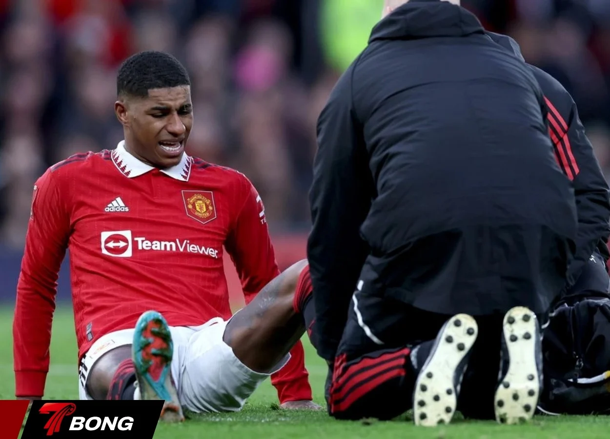 Hành trình từ người hùng đến 'người thừa' ở Old Trafford