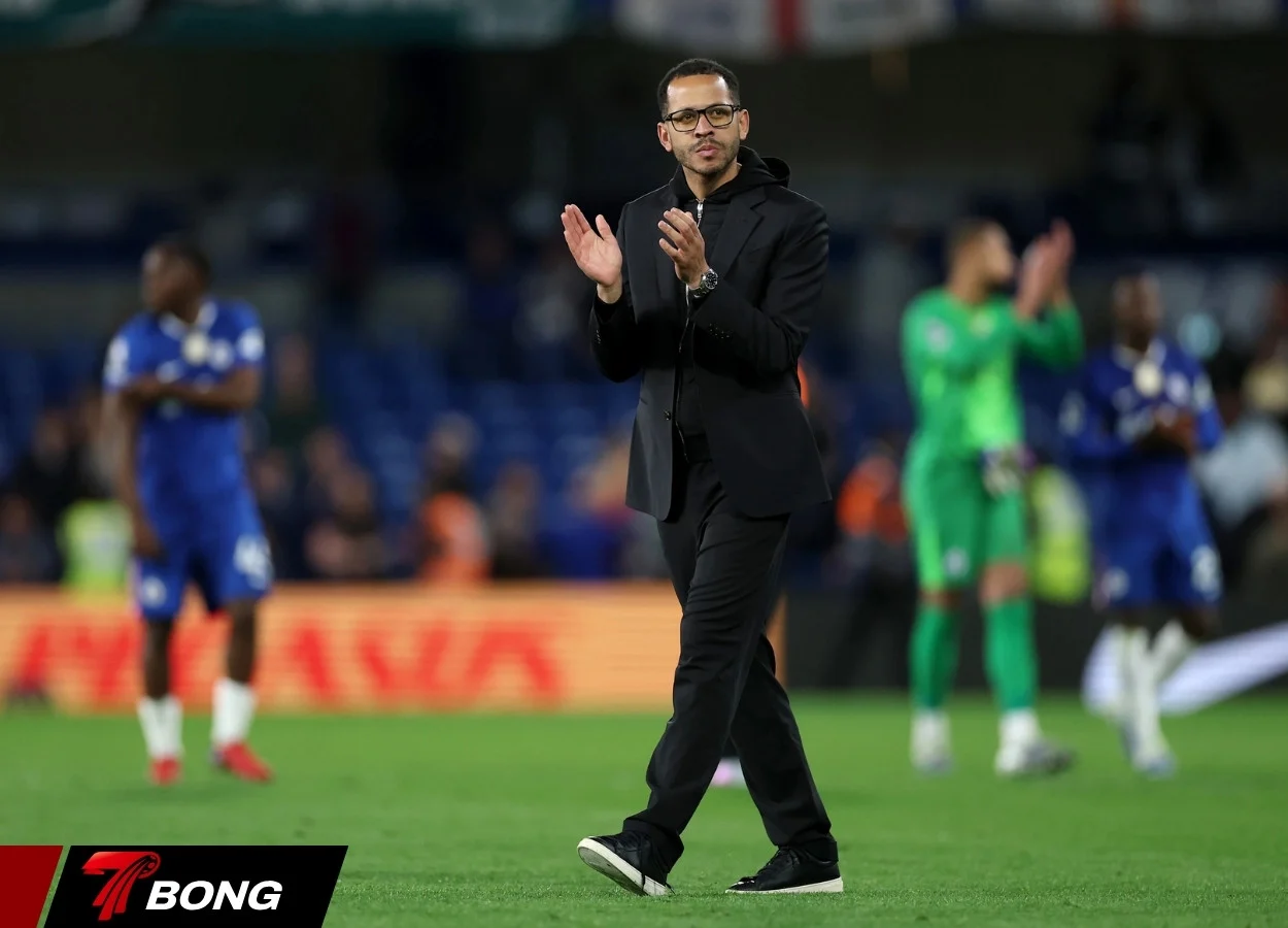 HLV Rosenior chỉ trụ được 105 ngày tại Chelsea