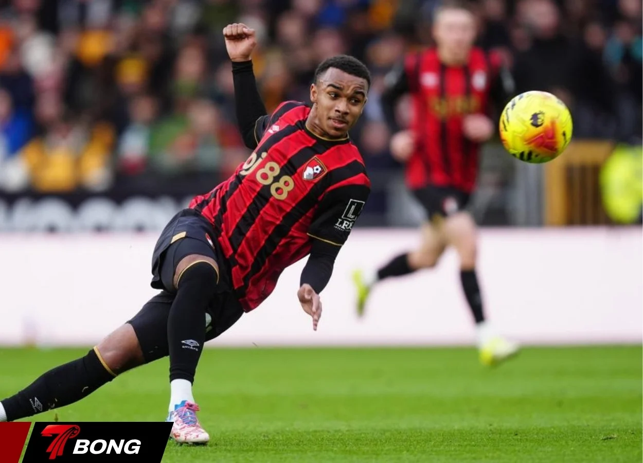 Junior Kroupi Viên ngọc thô từ Lorient