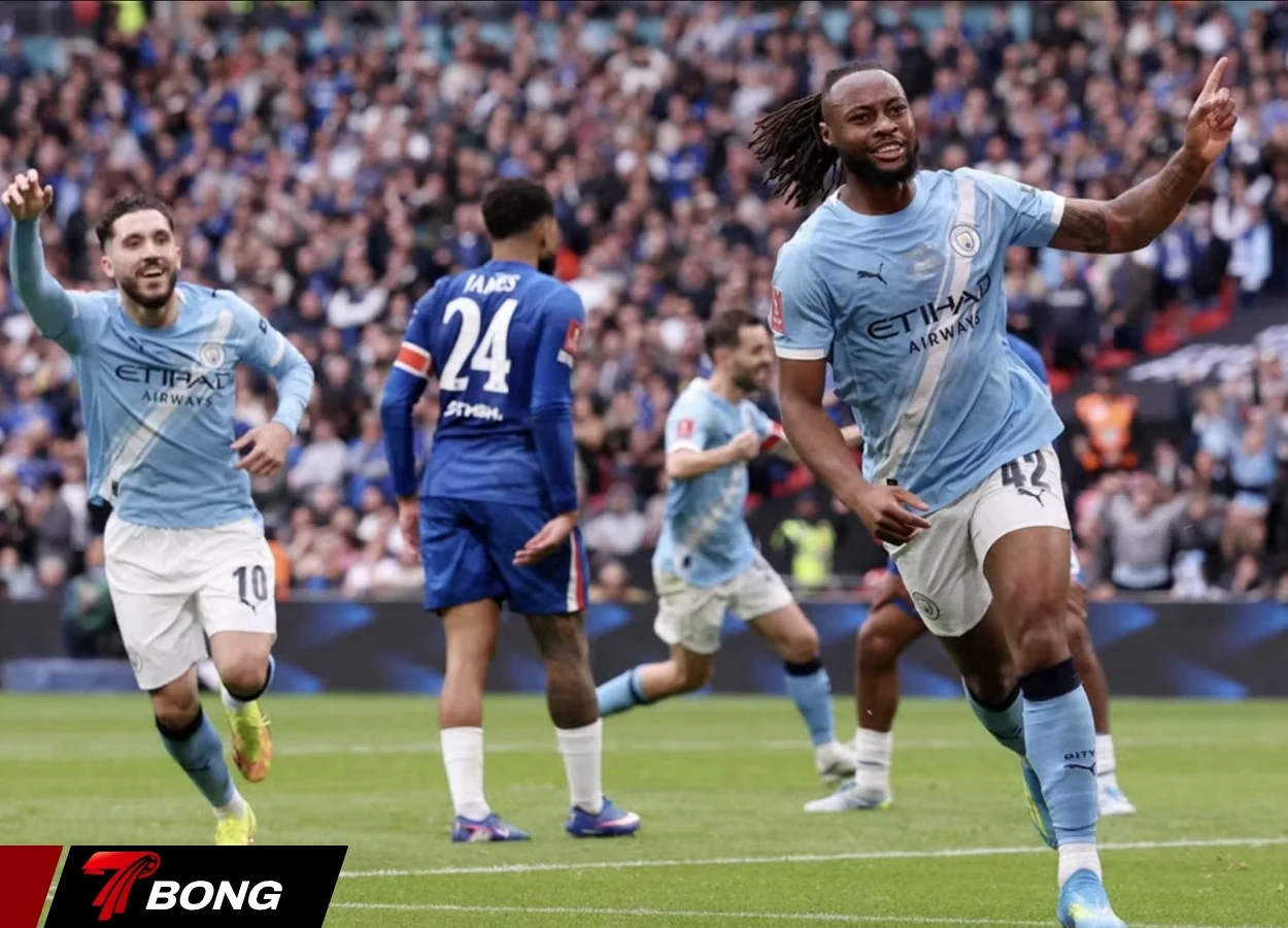 Man City chấm dứt lời nguyền, Chelsea tiếp tục khủng hoảng