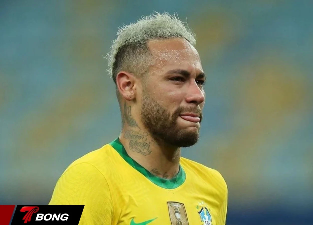 Ngôi sao Brazil đối mặt nguy cơ vắng mặt