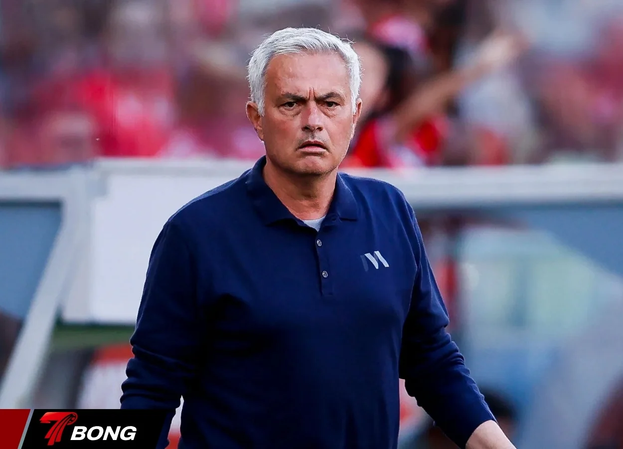 Real Madrid từ chối trả phí cho Mourinho