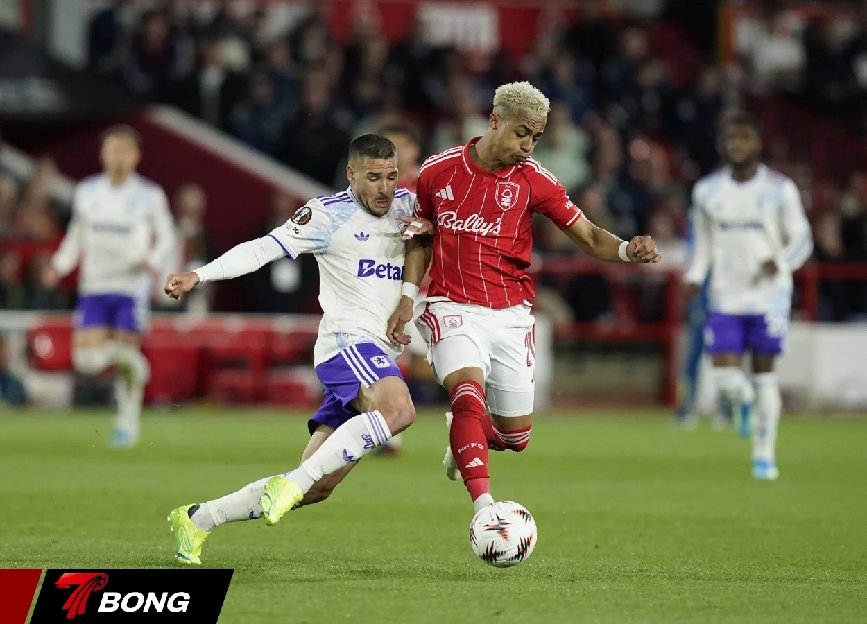 Trận bán kết Europa League diễn ra kịch tính