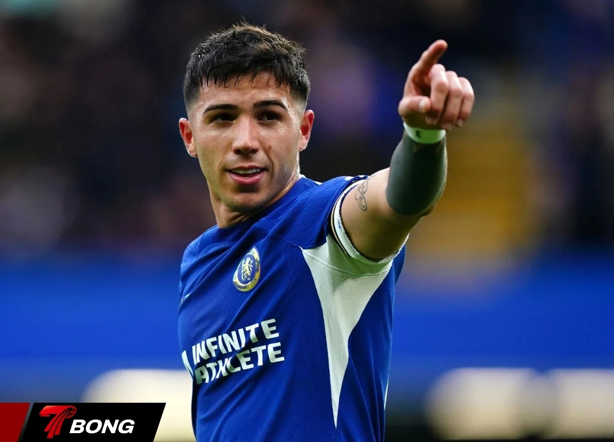 Tương lai Fernandez tại Chelsea bất định