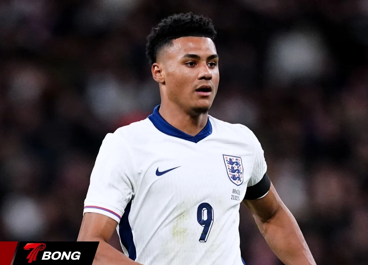 Watkins ca ngợi màn trình diễn xuất sắc của Rashford