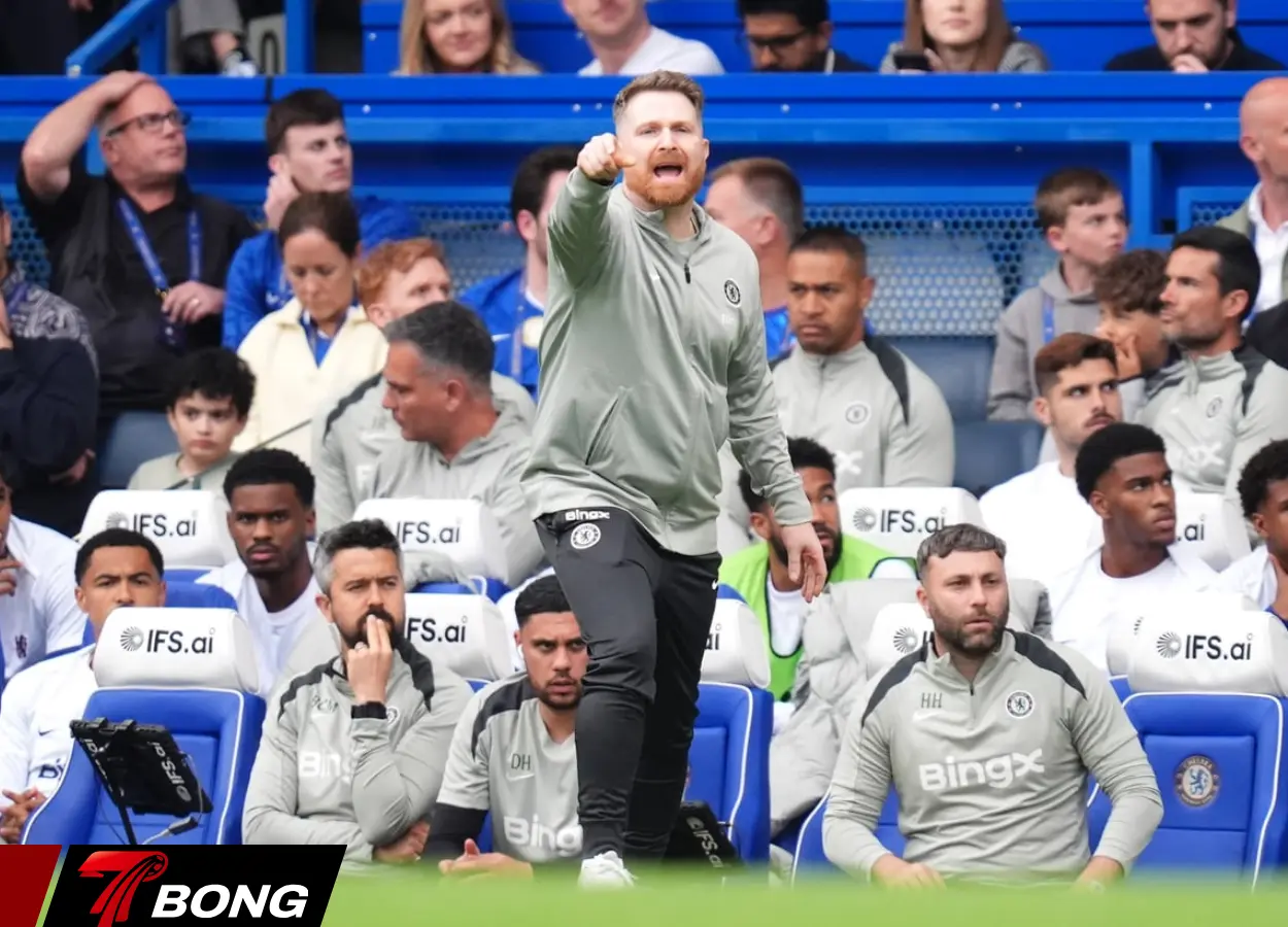 Calum McFarlane bảy tỏ sự thất vọng đối với các học trò