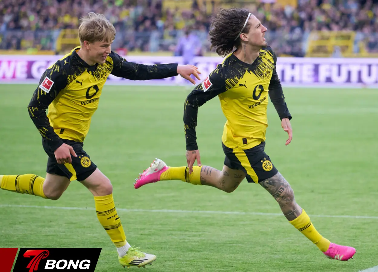 Fabio Silva dứt điểm tham vọng của Freiburg