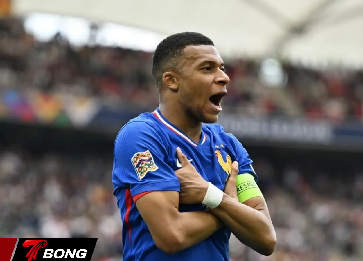 Hành động đẹp của Kylian Mbappe minh chứng cho sự trưởng thành
