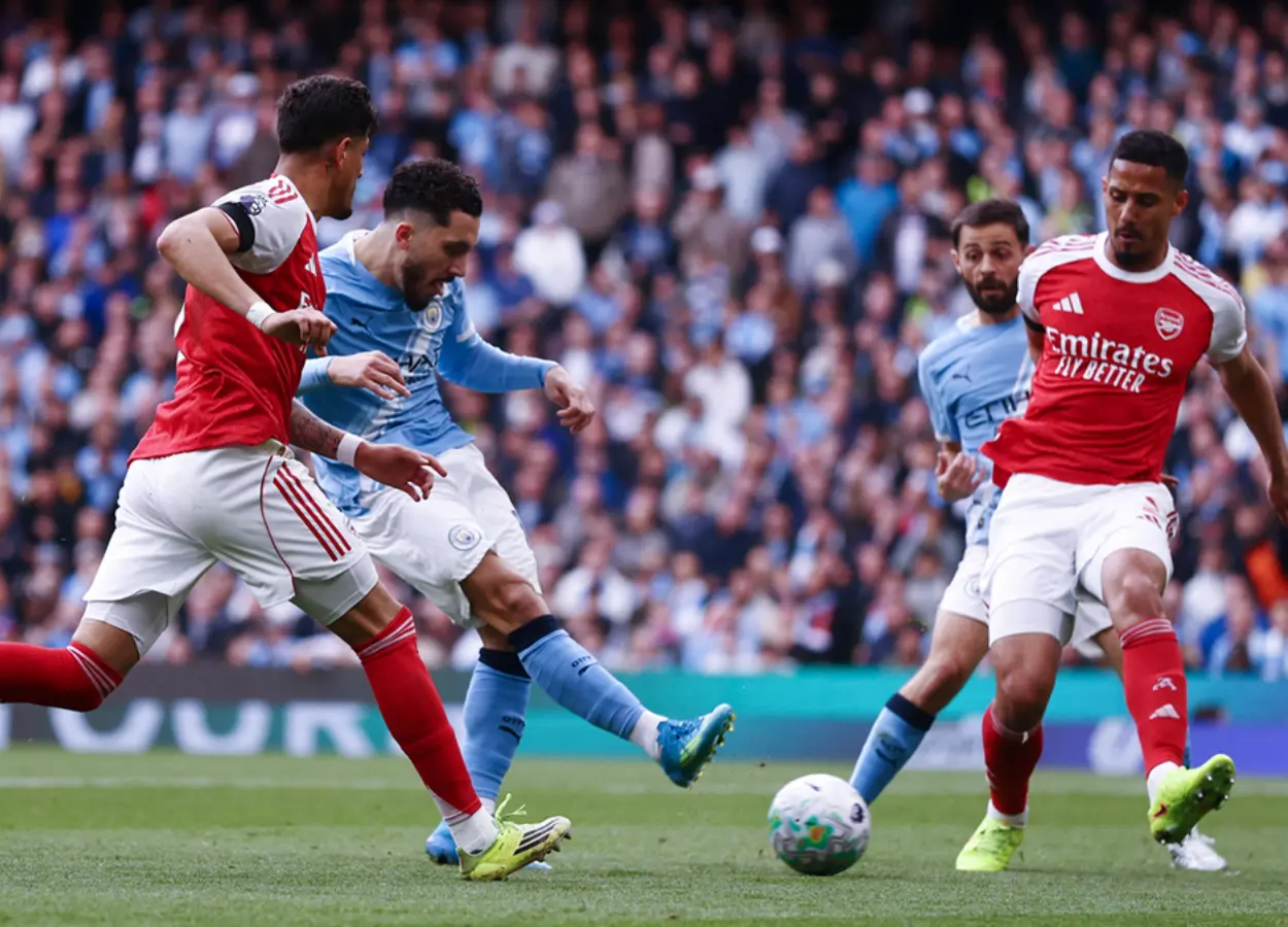 Manchester City 2-1 Arsenal (Ngày 19 tháng 4)