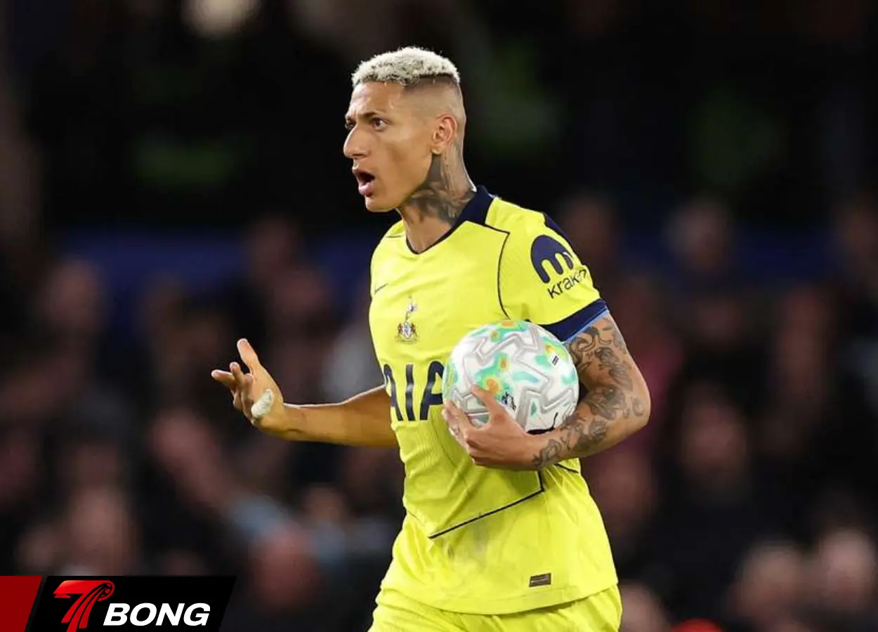 Richarlison ghi bàn danh dự cho Tottenham Hotspur 