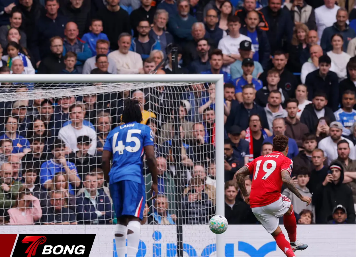 Tương lai của Chelsea hiện phải đặt vào tay Aston Villa