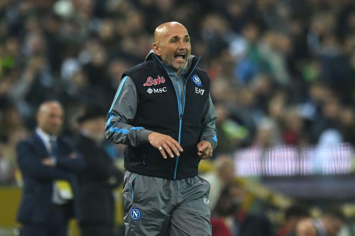 Spalletti chúc mừng Napoli vô địch Serie A 2024-25: 'Tôi đã khóc suốt hai tiếng'