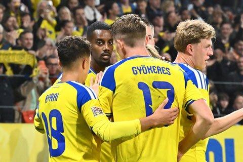 Ukraine đi vào lịch sử, Thụy Điển thắng nhọc nhằn