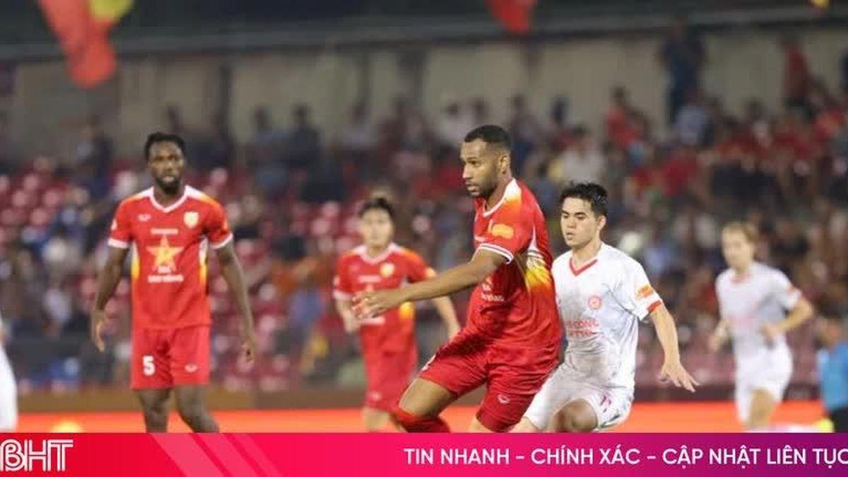 Biến số sân bãi và những cuộc di cư bất đắc dĩ