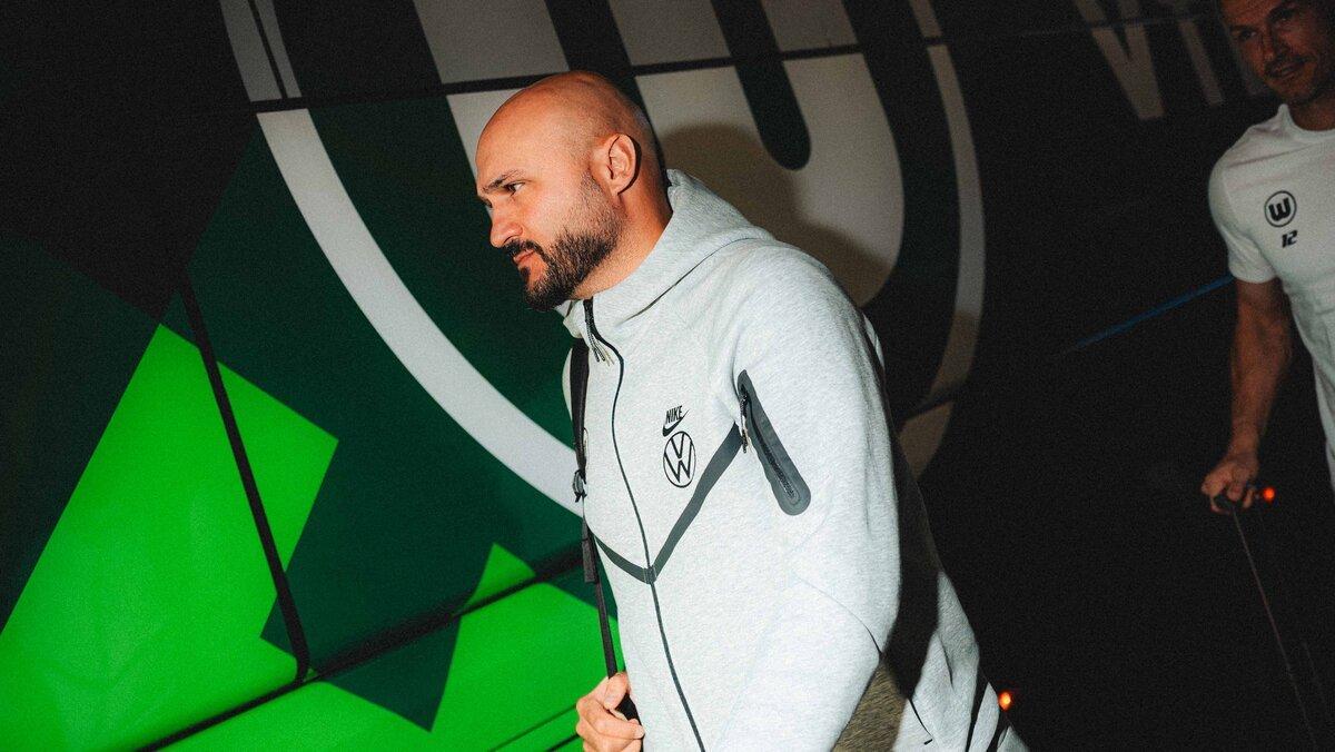 VfL Wolfsburg chấm dứt hợp đồng với trợ lý Murat Ural