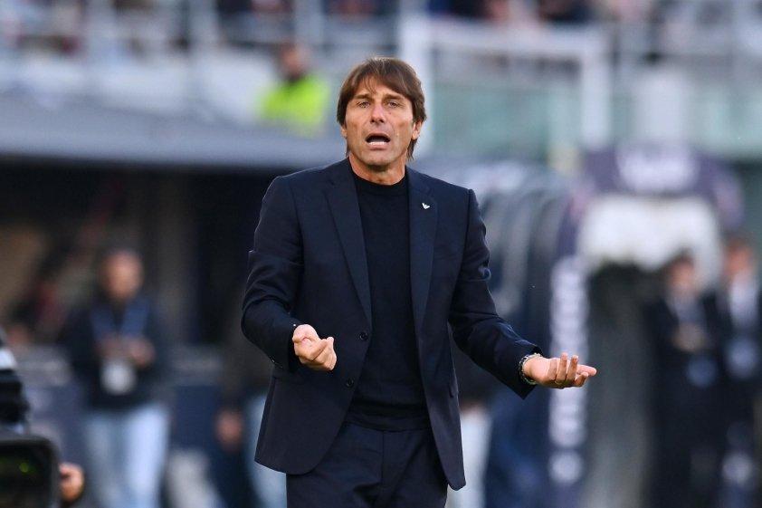 Antonio Conte: Ứng viên số một sẵn sàng tái xuất