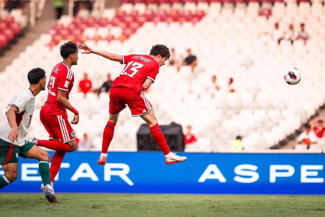 Singapore thắng tối thiểu, Chủ tịch FIFA xác nhận dự khán