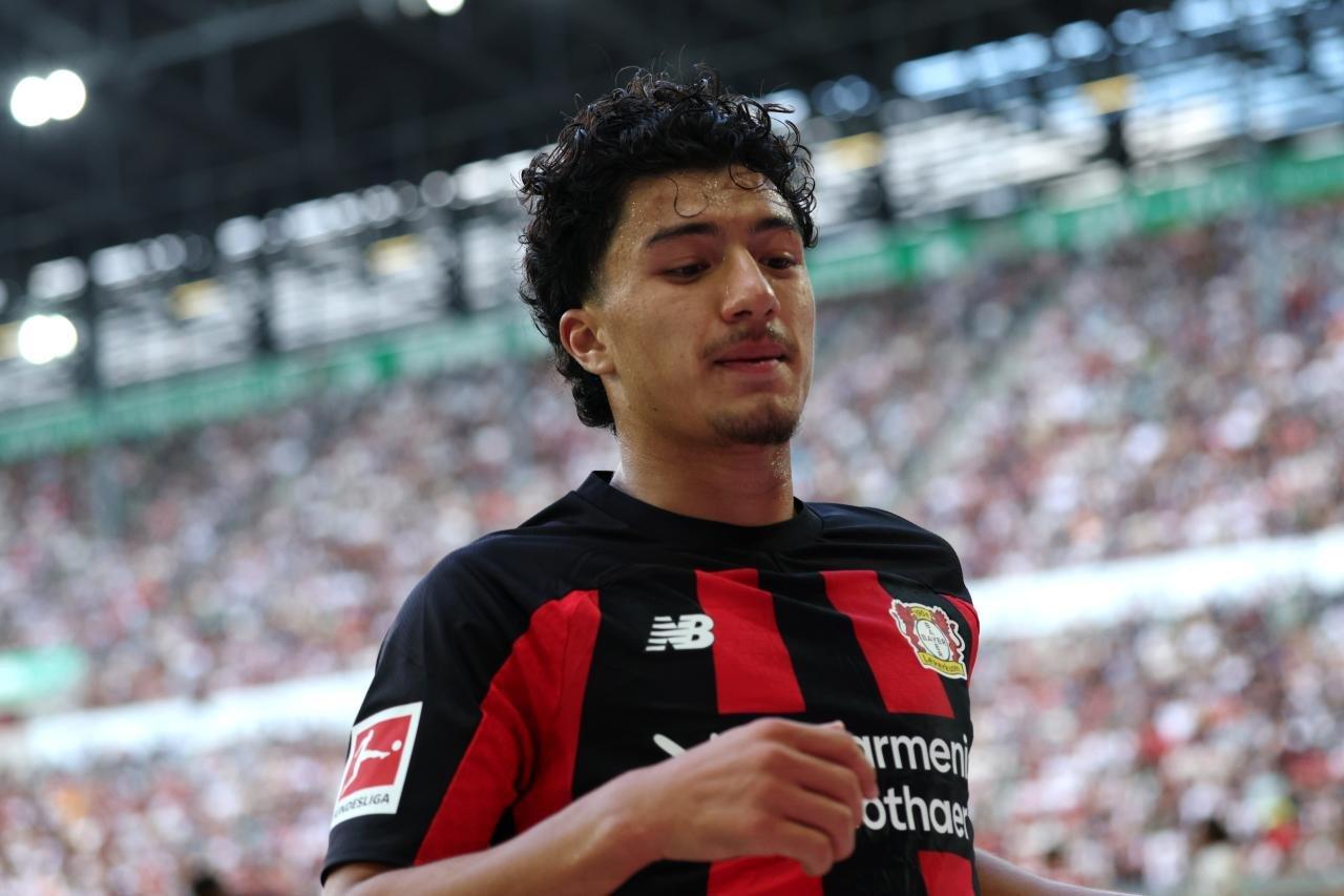 Arsenal và Tottenham Hotspur quyết đấu vì Ibrahim Maza