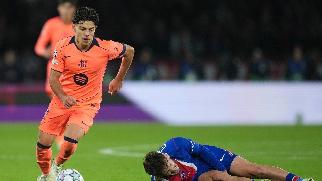 Barcelona kiện PSG lên UEFA vì biểu ngữ 'Thảm sát kiểu Paris'