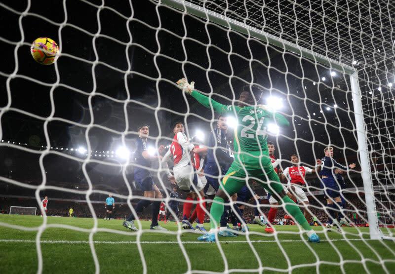 Cầu thủ hàng đầu MU chấn thương vẫn hy vọng ra sân trận Arsenal