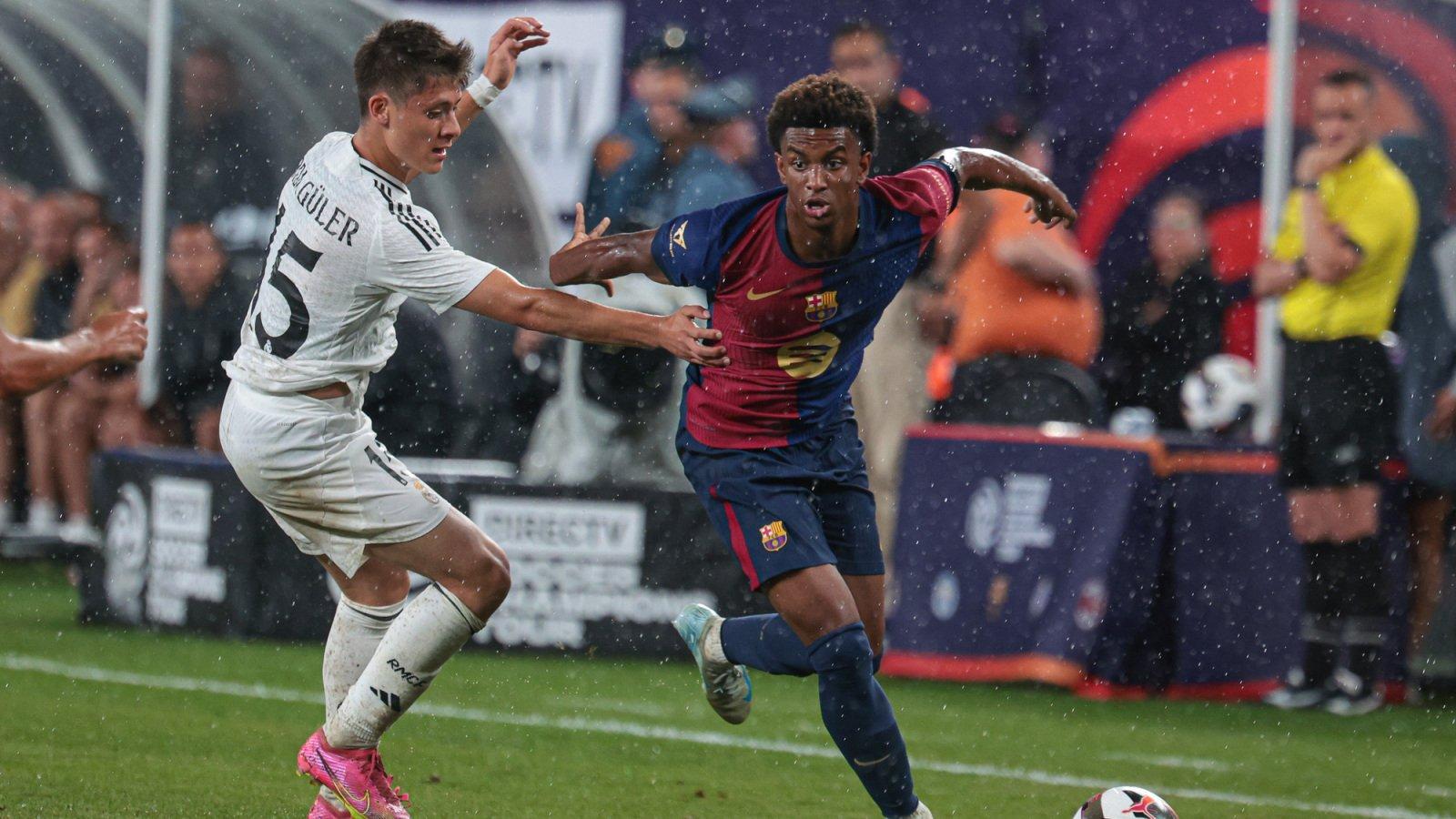 MU rộng cửa chiêu mộ Alejandro Balde từ Barcelona