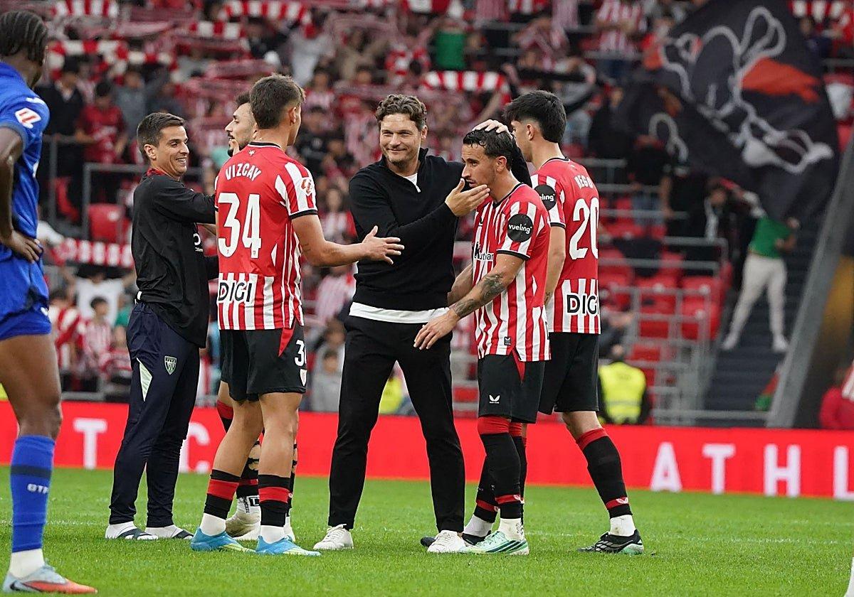 Alex Berenguer và bài toán thay thế Guruzeta hoàn hảo