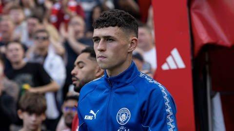 Foden cam kết tương lai giữa tâm bão 114 cáo buộc của Man City