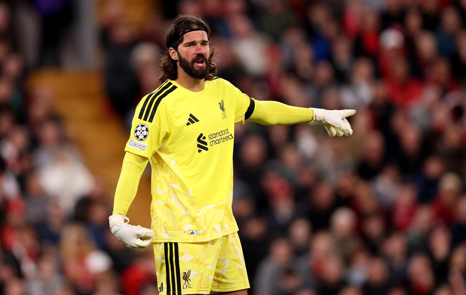 Liverpool đứng trước nguy cơ mất trắng Alisson Becker
