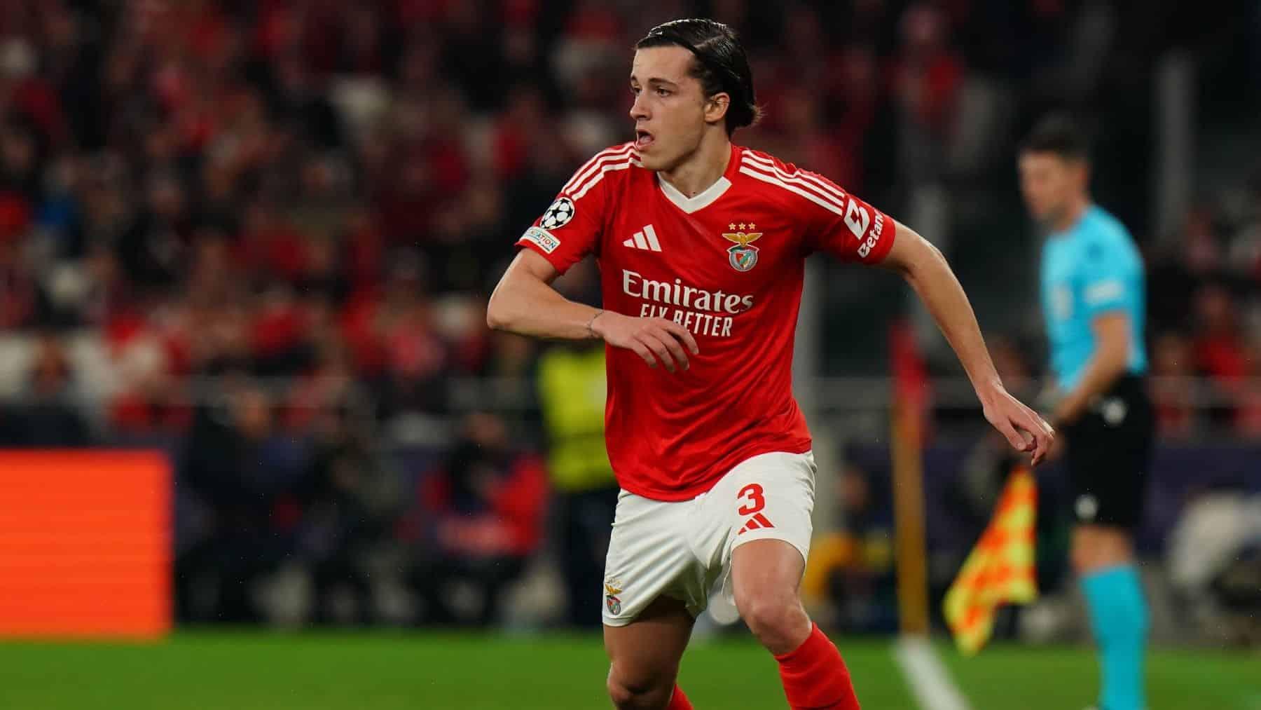 MU sắp hưởng khoản cắt lớn khi Real Madrid chuẩn bị chiêu mộ Alvaro Carreras