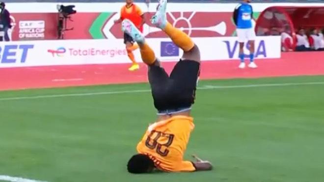 Patson Daka suýt gặp tai nạn nghiêm trọng tại AFCON 2025