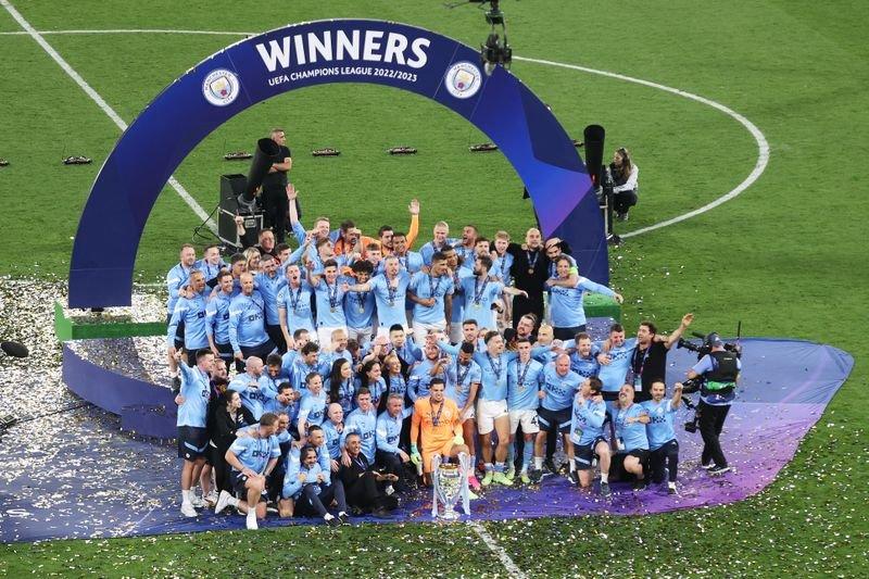 Hiệu ứng domino: Tại sao Man City mất suất Champions League?