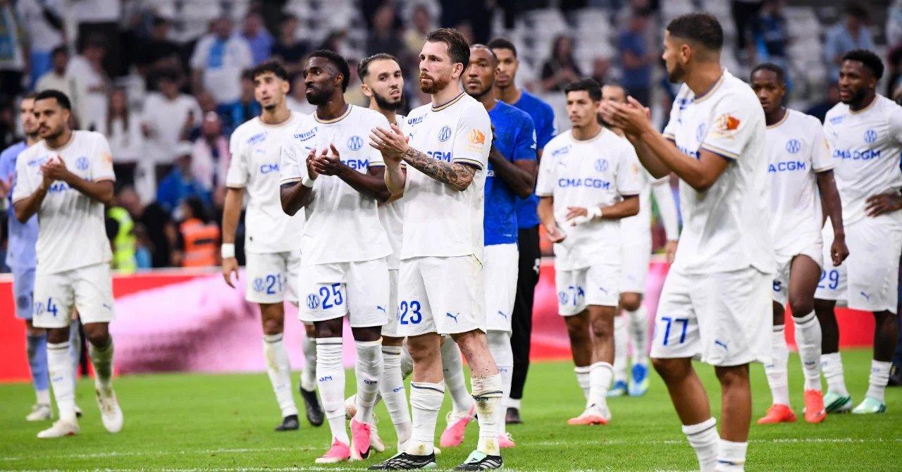 Marseille đại loạn: Thực hư tin đồn HLV Genesio từ chức