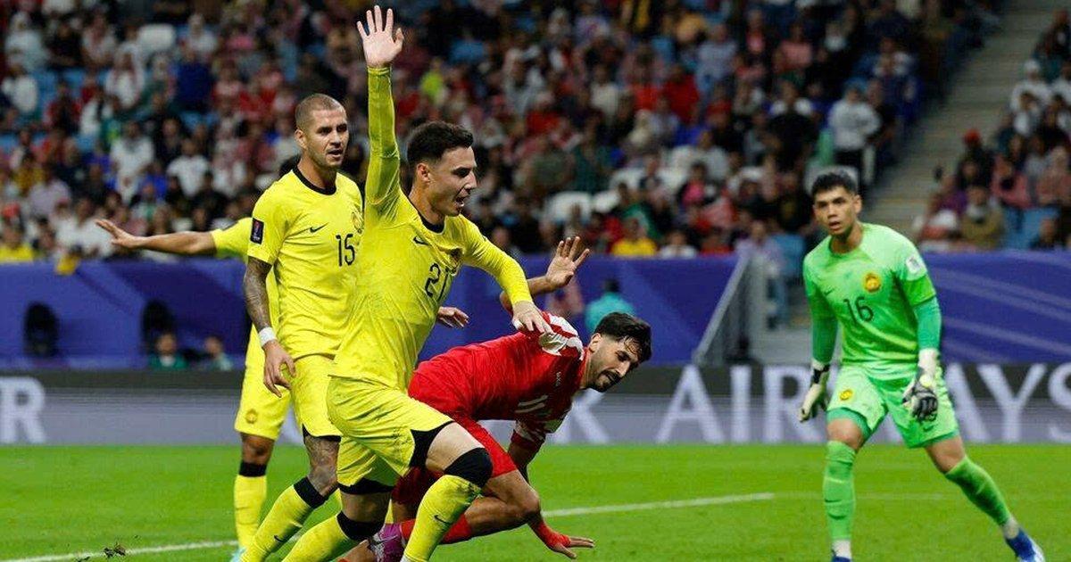 Maarten Paes và bức tường phòng ngự vững chãi của Indonesia