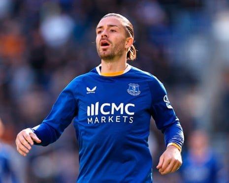Bước đi không khoan nhượng của Everton và HLV David Moyes