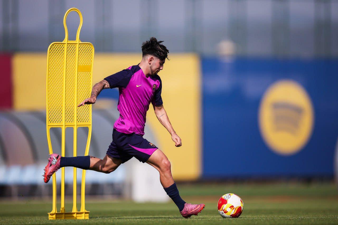 Barcelona sắp đạt thỏa thuận chuyển nhượng ngôi sao trẻ 20 tuổi từ La Masia kèm điều khoản mua lại