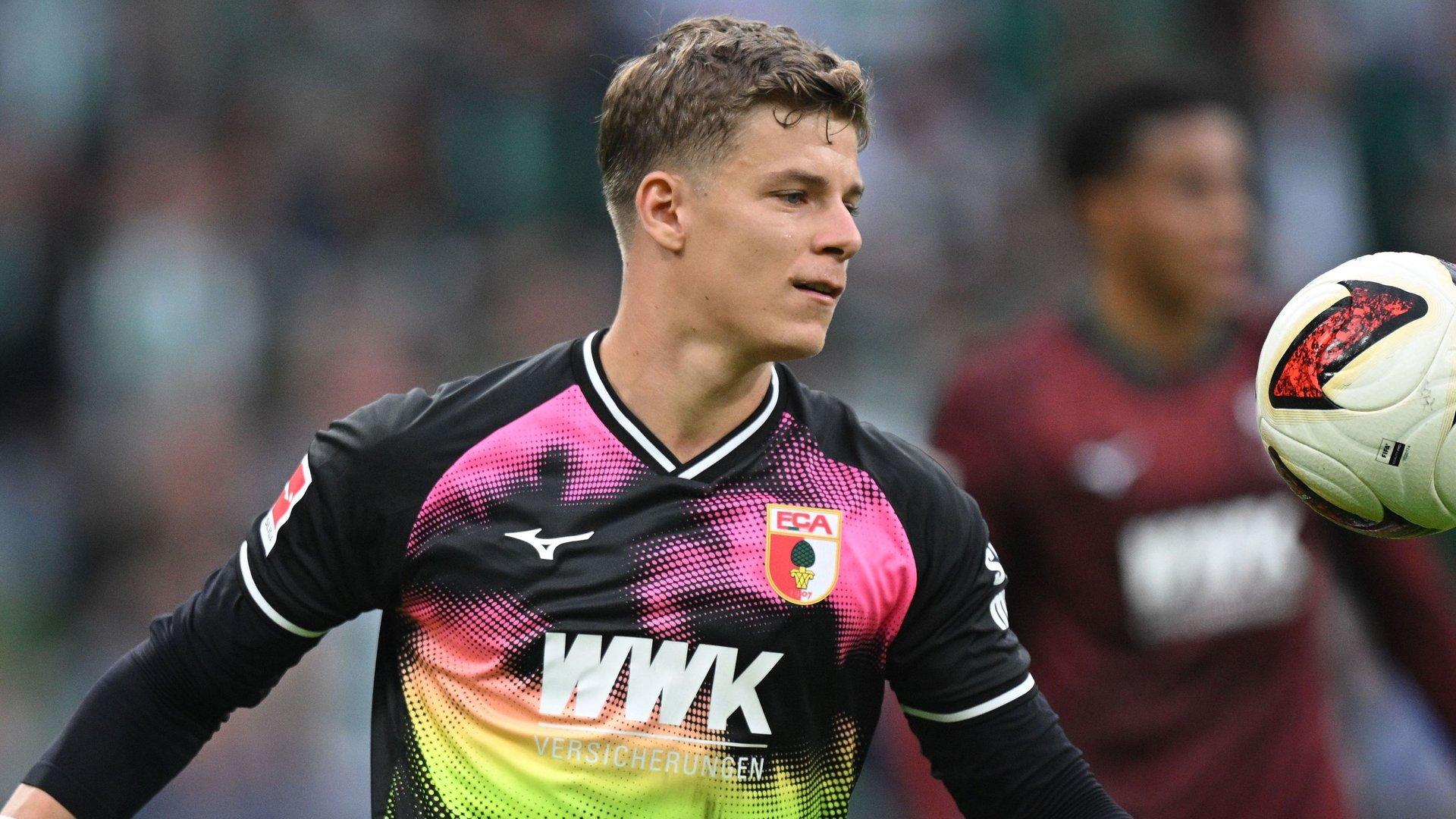 Bayern Munich nhắm thủ môn Finn Dahmen thay Neuer