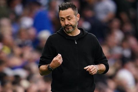 "Bão chấn thương" tại Tottenham: Lỗi tại y tế hay lịch thi đấu?