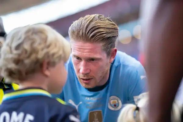 “Chẳng có lý do gì cả” – Kevin De Bruyne cập nhật tình hình tham dự FIFA Club World Cup của Man City