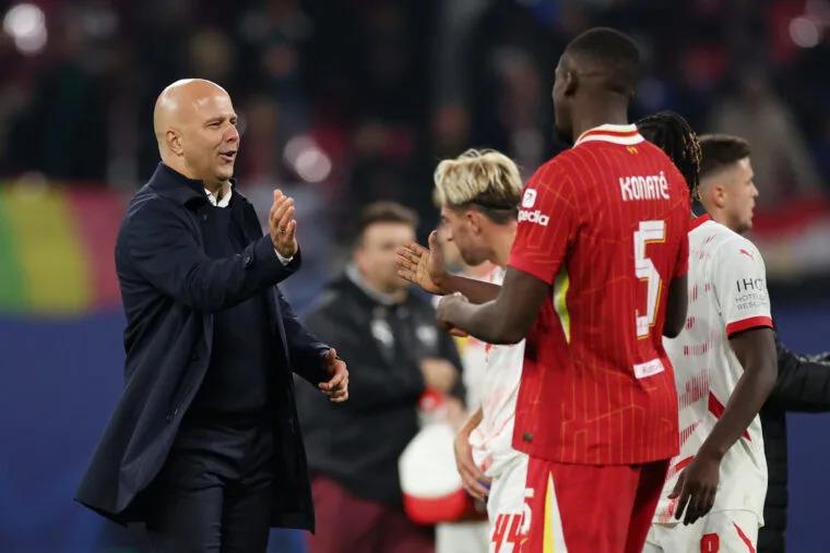 Slot đặc biệt khen ngợi Konate chỉ vài ngày sau khi chỉ trích trung vệ Liverpool