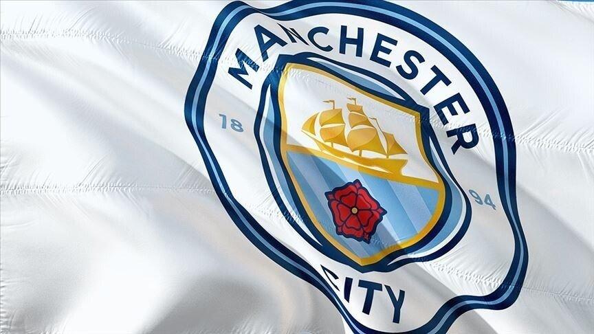 Tỷ phú Sheikh Mansour cân nhắc bán Man City vì đại án tài chính