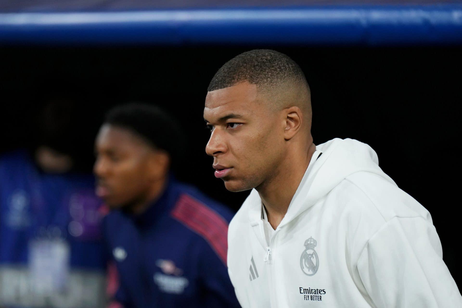 Vào chung kết Champions League, CĐV PSG phản ứng dữ dội với tiền đạo Real Madrid: 'Anh chính là vấn đề'